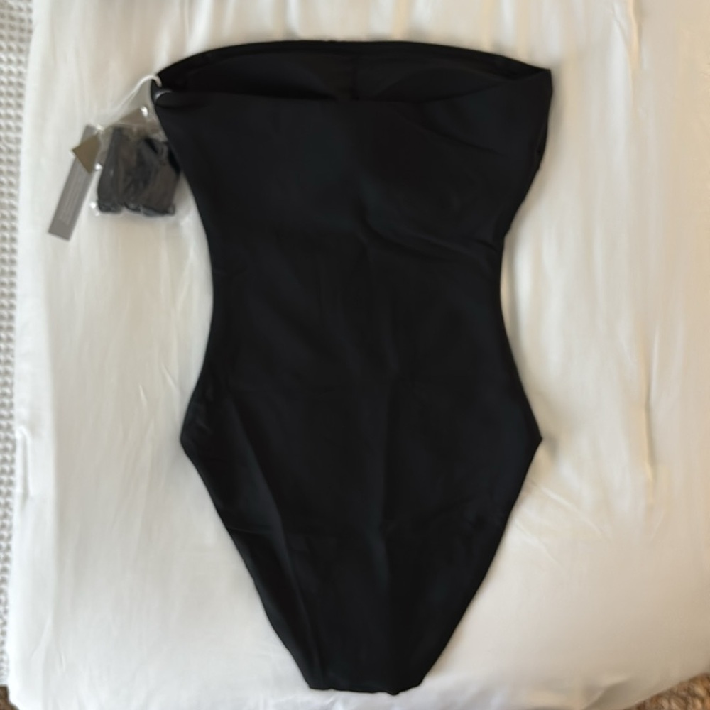 NWT J Crew Black Gemma bandeau strapless one-piece swimsuit in Classic Sculpt - Picture 8 of 9